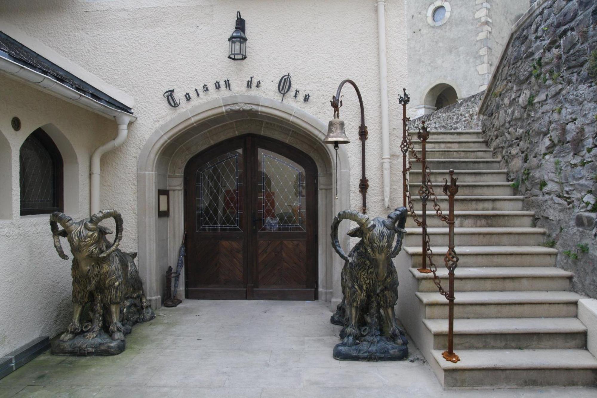 Auberge Toison D'Or Cette-Eygun Exterior foto